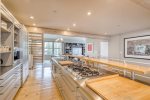 Modern Fully Equipped Kitchen